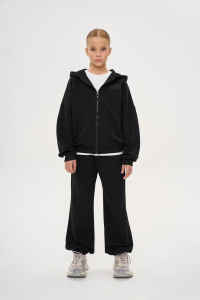 Костюм, черный