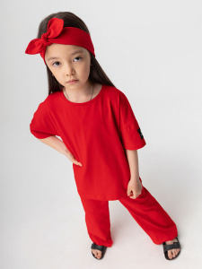 Костюм, красный