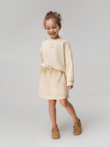 Костюм, экрю