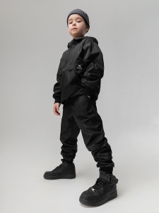 Костюм, черный