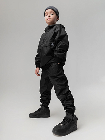 Костюм, черный