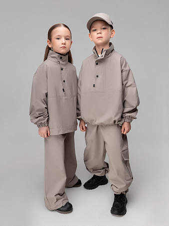 Костюм, бежевый