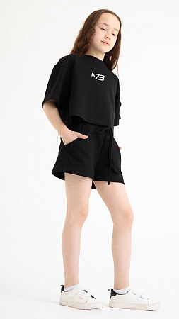 Футболка укороченная с карманом, черный